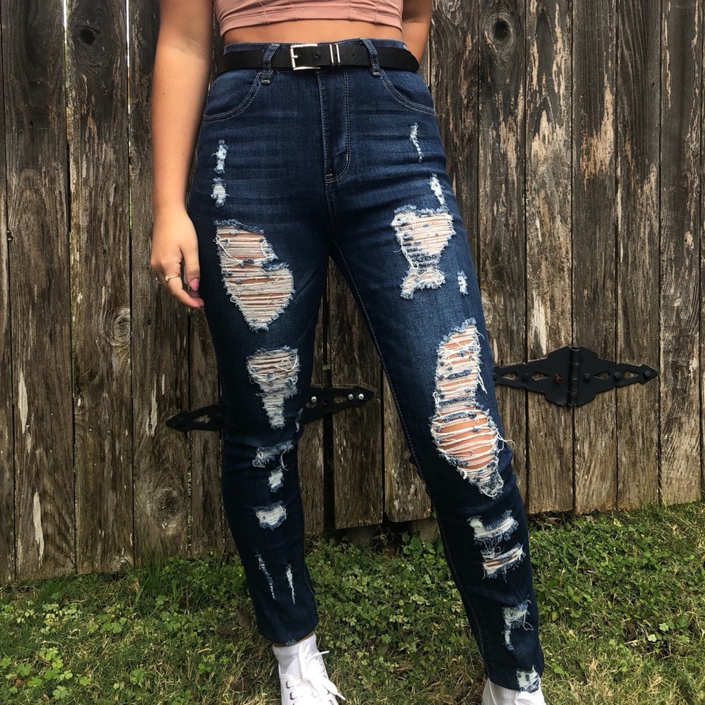 Blue distressed Jeans